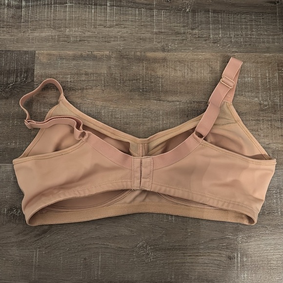 Playtex 18 Hour Smoothing Minimizer Wirefree Bra US4697 Nude 36D - Picture 8 of 9